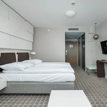 Marine Seaview By Jantar Kołobrzeg