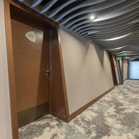 Marine Seaview By Jantar